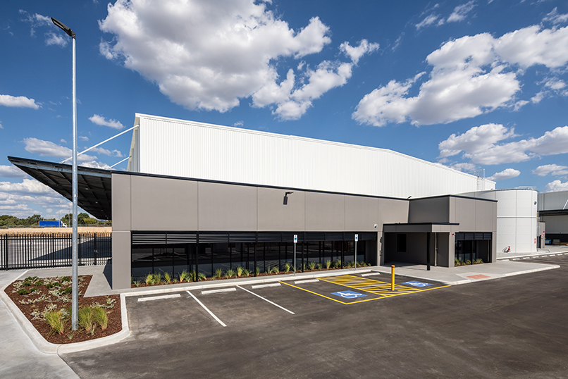 Cummins Logistics Facility, Fawcett Crescent, Perth Airport, Western Australia, Design & Construct Project, Capstone Construction, Industrial Warehouse, Office, Loading Dock, Carpark, Development, Project Page